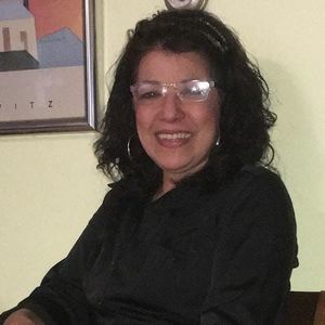 Meet your Posher, Cruz